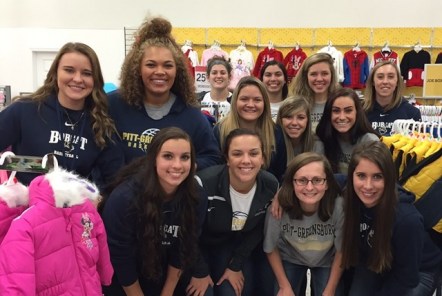 Basketball volunteering